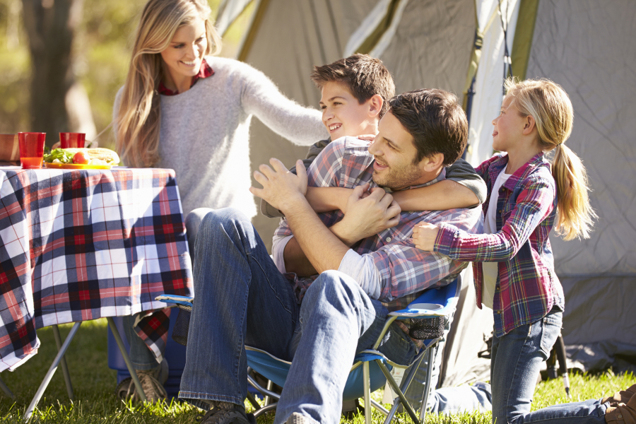 famille au camping agree VACAF Dordogne